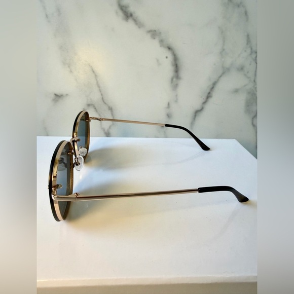Quay Australia Jezabell Rimless Gold Smoke Lens Sunglasses main image 5